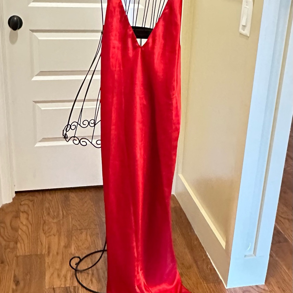 Frederick's of Hollywood Red Backstrap Silk Dress M gorgeous fabric perfect